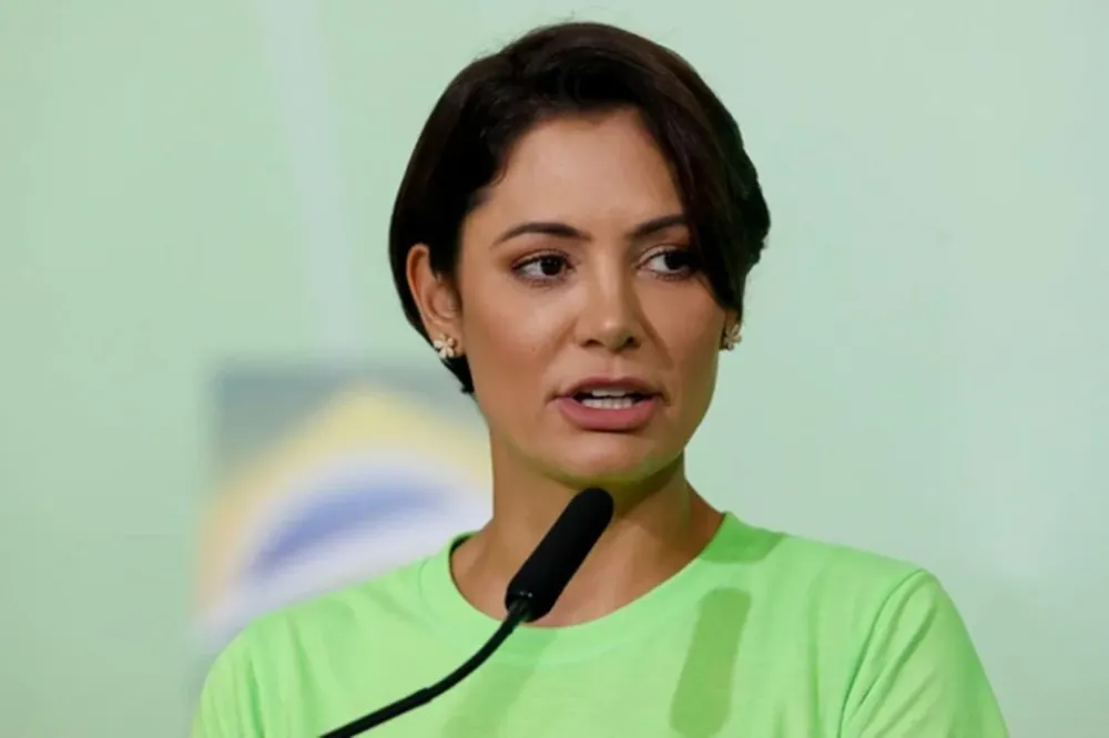 Michelle Bolsonaro lamenta a morte da pastora Antonieta Rosa Vieira