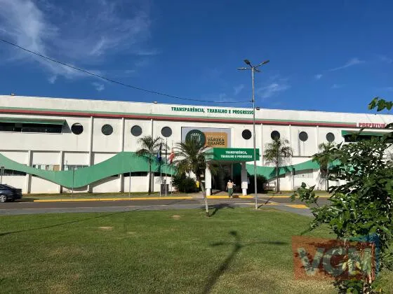 TCE identifica falhas em contratos e alerta para alto endividamento de servidores em VG Prefeitura deve publicar relatórios detalhados de gastos e empréstimos consignados