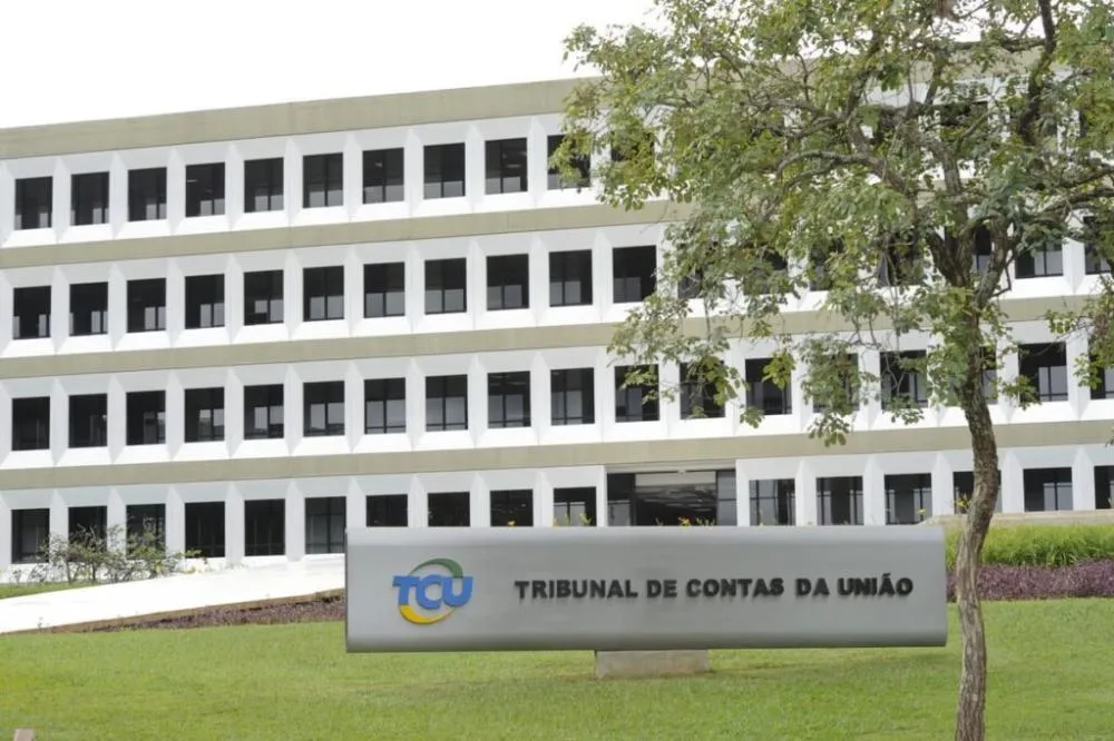 Comissão quer auditoria do TCU em agências reguladoras e Programa Cisternas