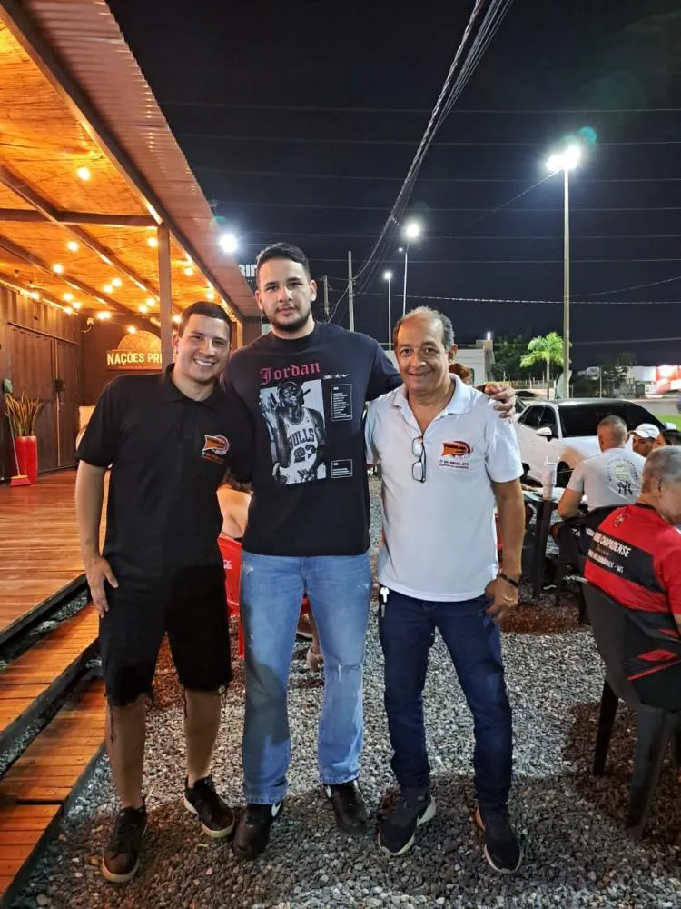 Tradição e Simplicidade em Festa: Padilha Lanches Inaugura Nova Unidade no Parque das Nações