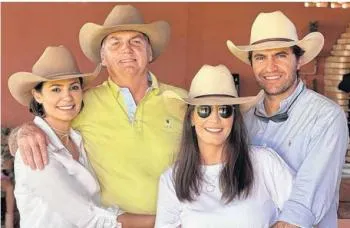 COM BENÇÃO DE BOLSONARO Viúvo de ex-deputada oficializa pré-candidatura à Câmara Federal e diz que quer 'ajudar Mato Grosso'