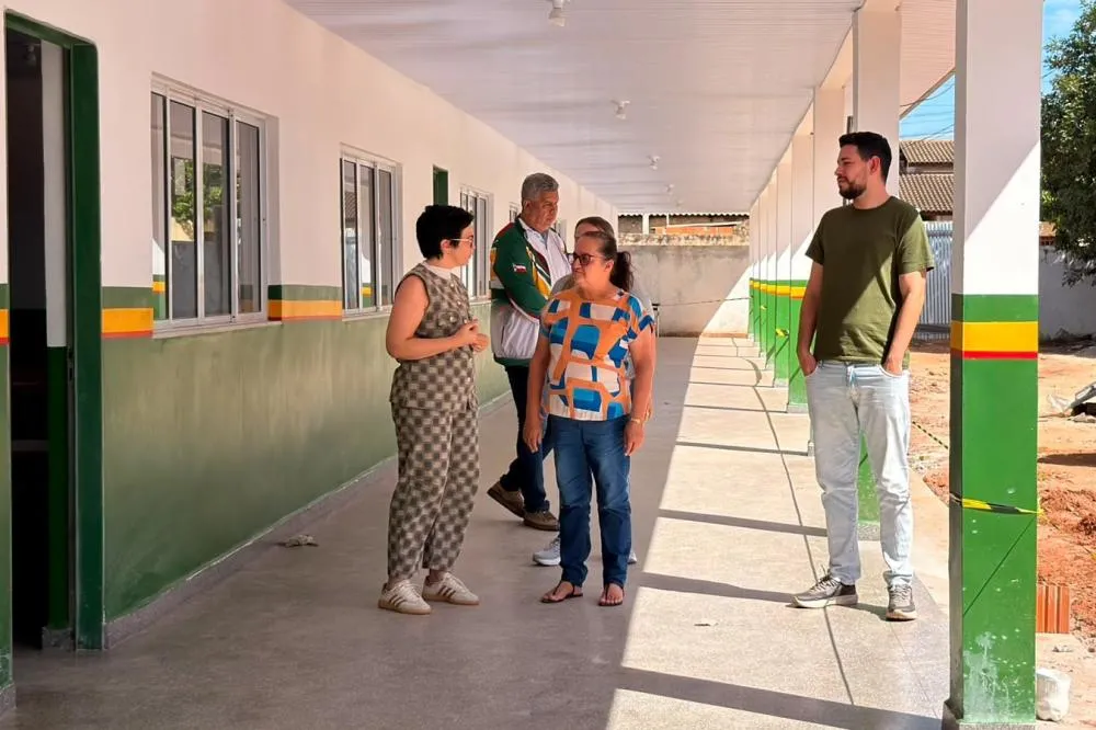 Ampliação de escola avança 70% e reforça investimento na educação de Várzea Grande