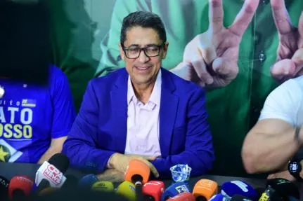 ‘Receber uma traição de um companheiro é normal’, afirma Ananias sobre eleições