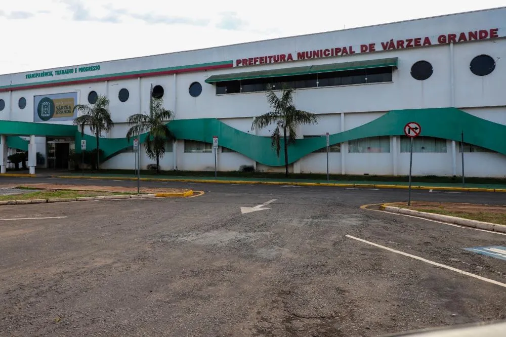  Várzea Grande divulga calendário de pagamentos e reforça transparência para servidores da Saúde e da Educação