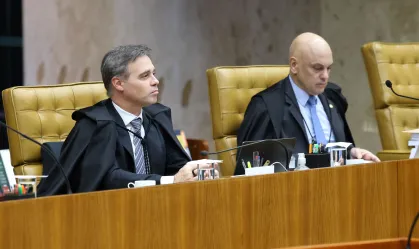 Ala do STF aposta em decisão sobre Moraes e Mendonça só após as eleições