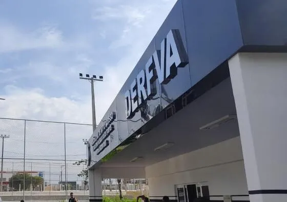 Dono de autopeças é preso após polícia achar carros furtados desmontados