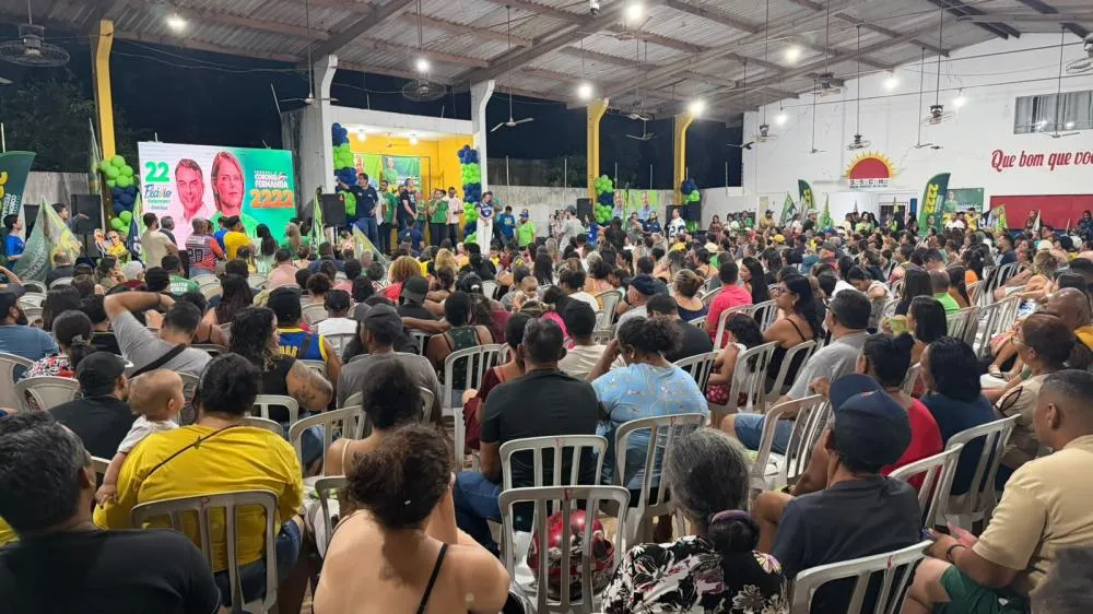 Coronel Fernanda e Faissal reúnem mais de 2,5 mil pessoas em Cuiabá na reta final da campanha